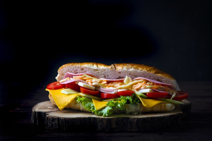 Duh! Wanita Ini Beli Sandwich Tapi Kena Tagih Sampai Rp 15 Juta