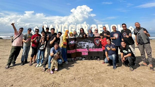 Komunitas id42ner libas jalan off road di Lampung