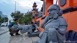 Sambut Hari Nyepi 2024, Pemkot Surabaya Pasang Dekorasi Gapura