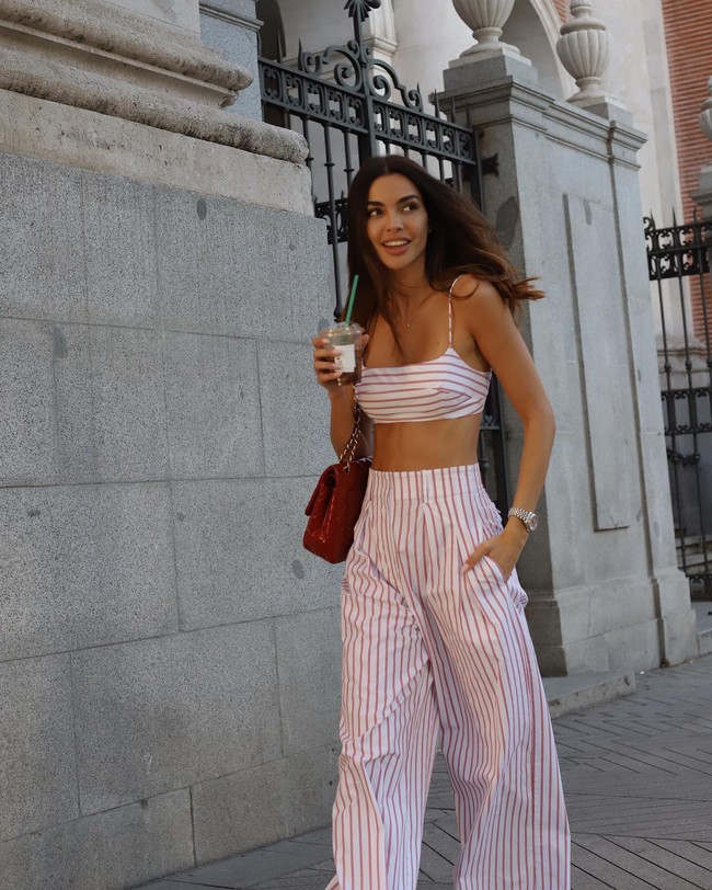 Meski sudah bercerai, Dani mengungkap keinginannya untuk terus bersama Joana. Apa yang aku impikan dan apa yang aku terus impikan. Aku ingin mengambil semua jalan bersamamu. Aku tidak bersama wanita yang salah, ya, karena aku bersamamu,Tidak ada satu hari, tidak ada satu momen, tidak ada satu rencana yang aku buat dengan tanpa kamu. Aku berdoa setiap hari agar hari di mana aku bisa melihatmu bangun tidur itu datang.Foto: Instagram Joana Sanz