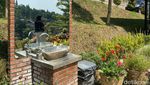 Cantik! Kafe di Dago Ini Hadirkan Nuansa ala Dalat yang Penuh Bunga