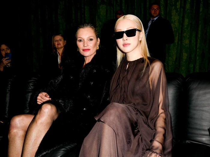 Kate Moss dan Rose BLACKPINK