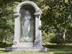 Hii! Kumpulan Kisah Kuburan Teraneh dan Unik di Dunia