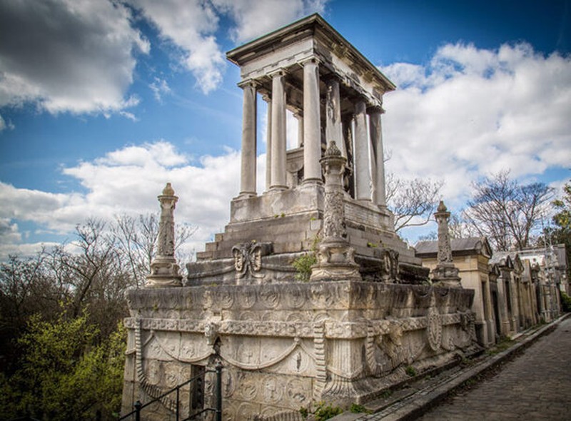 Kumpulan Kuburan Teraneh di Dunia