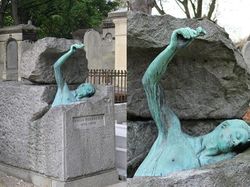 Hii! Kumpulan Kisah Kuburan Teraneh dan Unik di Dunia