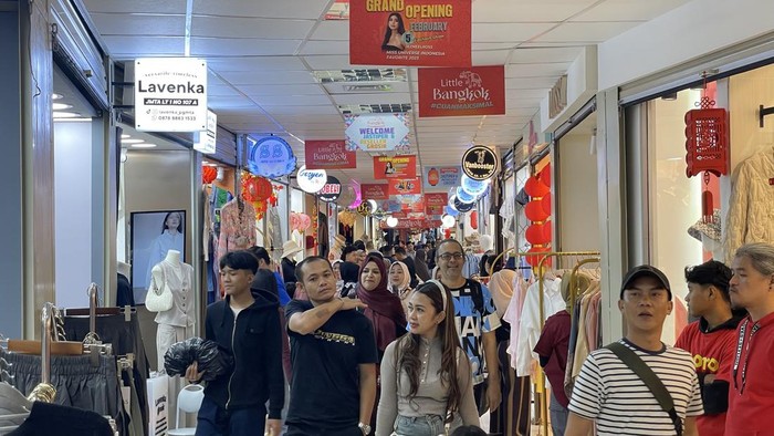 Little Bangkok di Tanah Abang