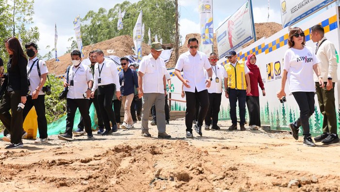 Menteri ATR/Kepala BPN Agus Harimurti Yudhoyono di IKN Menteri ATR/Kepala BPN Agus Harimurti Yudhoyono di IKN