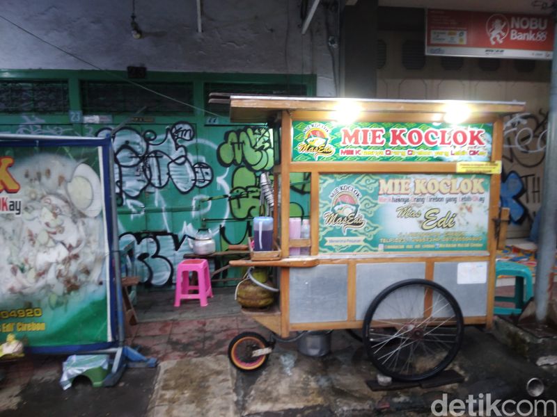 Mie Koclok Khas Cirebon Mas Edi