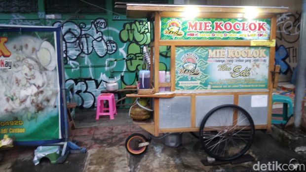 Mie Koclok Khas Cirebon Mas Edi