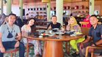 Momen Muhammad Fardhana saat Makan Bareng Keluarga Ayu Ting Ting