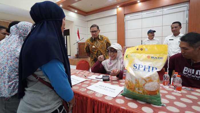 operasi pasar di kota batu