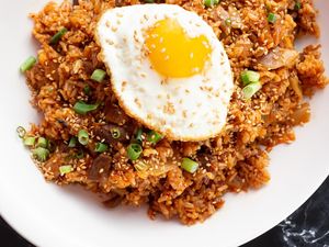 Resep Nasi Goreng Korea Super Pedas, Sarapan Penambah Selera