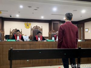 Yusrizki Muliawan Divonis 2 Tahun Penjara di Kasus BTS Kominfo