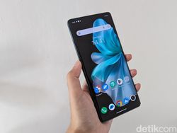 Unboxing Vivo V30 Pro, Menggoda dengan Teknologi Kamera ZEISS