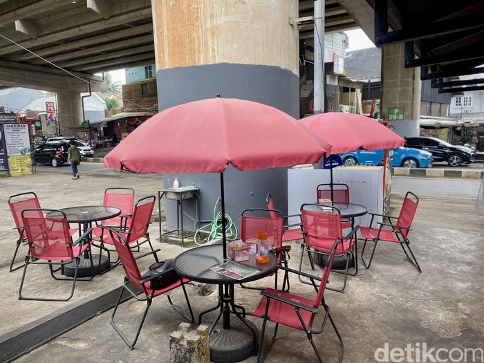 Warung Nasi Raffi Ahmad