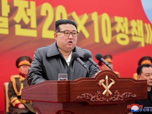 Perbedaan Gaji Kim Jong Un dengan Warga Korea Utara