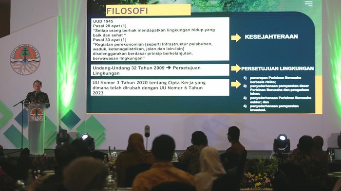 Hanif Faisol Nurofiq, S. Hut., M.P selaku Direktur Jenderal Planologi Kehutanan dan Tata Lingkungan melakukan sosialisasi di Jakarta, Kamis (29/2/2024).