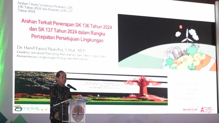 Bangun Sinergitas Percepatan Persetujuan Lingkungan Hanif Faisol Nurofiq, S. Hut., M.P selaku Direktur Jenderal Planologi Kehutanan dan Tata Lingkungan melakukan sosialisasi di Jakarta, Kamis (29/2/2024).