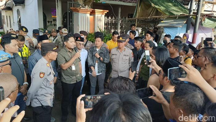 Bawaslu Pamekasan Didemo, Massa Dukung Tahapan Pemilu Dilanjutkan