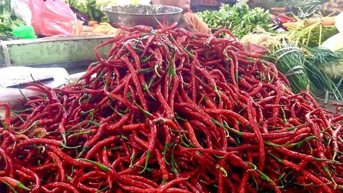 Cabai Merah di Pasar Petisah, Medan. (Siti Alya Zikriena Poetri/detikSumut)