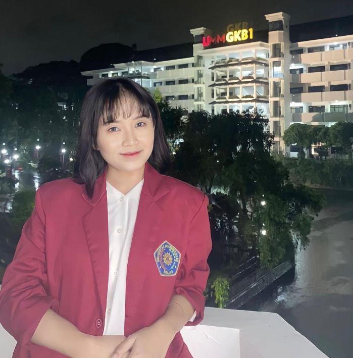 Caca, Member JKT48 yang Saber gelar hukum dari UMM