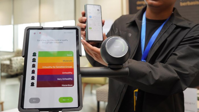 Dana Hibah Rp8,2 Miliar untuk Empat Wirausaha Sosial DBS Foundation memberikan dana hibah sebesar SGD 710.000 atau senilai Rp 8,4 miliar bagi wirausaha sosial dan usaha kecil dan menengah (UKM) dalam acara DBS Foundation Business for Impact Grant Award Programme 2023 di DBS Tower, Jakarta Selatan, Kamis (29/2/2024).