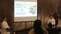 Dengan Tadakado, pelaku bisnis dapat semakin mengoptimalkan program rewards dan loyalty mereka, dimana penerima dapat membelanjakan balance voucher Tadakado dimanapun metode pembayaran QRIS tersedia, baik offline maupun online, di seluruh Indonesia.  