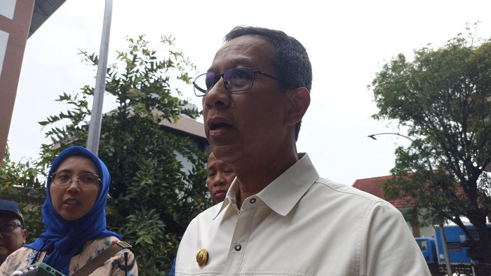 Heru Budi tinjau stasiun pompa Ancol