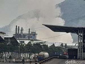 Kebakaran 2 Gedung Pabrik Kahatex, Diduga Dipicu Tabung Gas Bocor