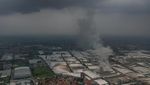Foto-foto Kebakaran Pabrik Kahatex di Sumedang
