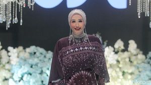 10 Koleksi Baju Lebaran 2024 Vanilla Hijab, Busana Terinspirasi Kristal