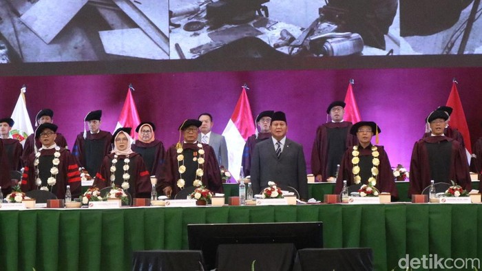 Menhan RI Prabowo Subianto di UKRI, Trans Luxury Hotel, Kota Bandung, Kamis (29/2/2024).