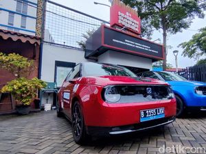 Serunya Belajar Sejarah Jakarta Naik Mobil Elektrifikasi Honda