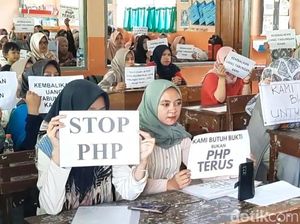 Polemik Tabungan Siswa Tasik Belum Tuntas, Ortu Geruduk Sekolah