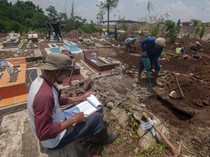 Ratusan Makam Terdampak Pembangunan Tol Solo-Yogya Dipindahkan