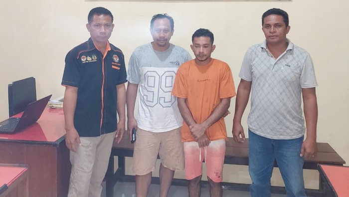 Polisi menangkap pelaku penikaman 3 warga di Muna, Sultra.