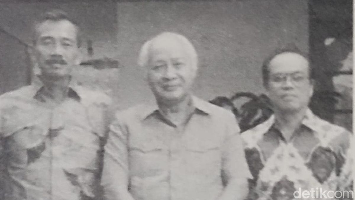 Osiyo porno 720 Yetuk ayol porno