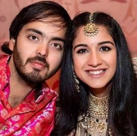 Radhika Merchant adalah penari Bharatnatyam profesional. Radhika juga menyukai musik, seni, dan sastra. Foto: Instagram