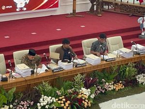 KPU Lanjutkan Rekapitulasi Suara Nasional Pemilu 2024 di Panel A