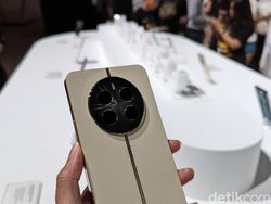 Menggenggam Realme 12+ 5G yang Baru Saja Debut Global di Indonesia