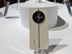 Menggenggam Realme 12+ 5G yang Baru Saja Debut Global di Indonesia