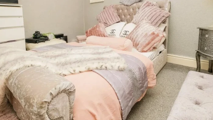 Rumah Serba Pink di Inggris