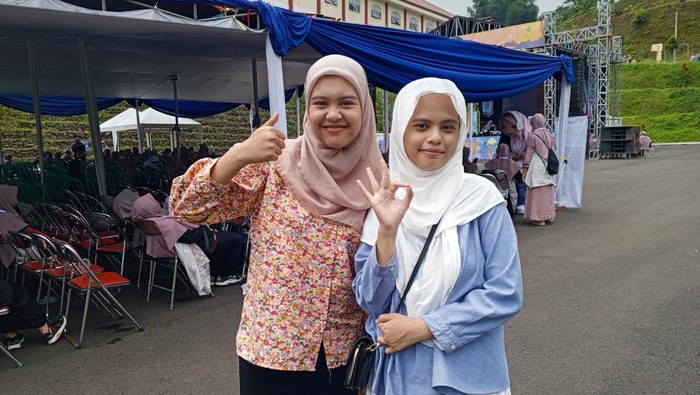 Santriwati di Subang