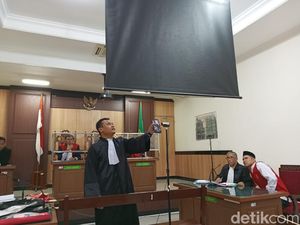 Satpol PP Gresik yang Jadi Terpidana Narkoba Minta Mami Dihadirkan di Sidang