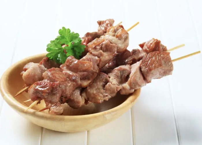 7 Makanan Jepang Mengandung Babi Selain Tonkatsu, Muslim Perlu Waspada