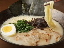 7 Makanan Jepang Mengandung Babi Selain Tonkatsu, Muslim Perlu Waspada