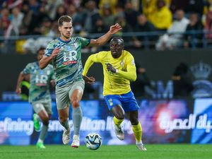 Ronaldo Absen, Al Nassr Ditahan Tim Papan Bawah 4-4