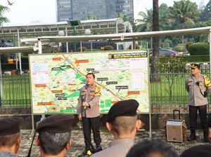 2.590 Aparat Gabungan Jaga Demo di Depan DPR Hari Ini