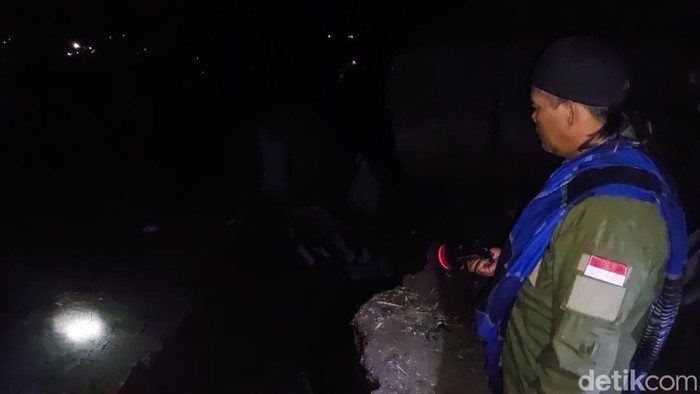 Area pergerakan tanah di Kampung Cigomong, Kecamatan Rongga, Kabupaten Bandung Barat.