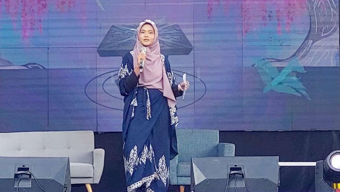 SMAIT As-Syifa Boarding School menggelar As-Syifa Festival Raya (Asfera) 2024. Event tahunan yang dilakukan hasil kolaborasi pertama dari tiga kampus SMAIT As-Syifa Boarding School.